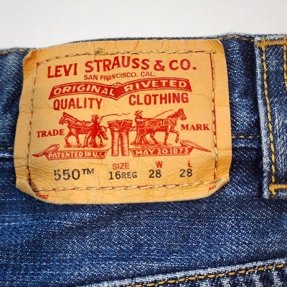 Levi's 550 Cutoff Jean Shorts Midrise Size 16R Blue - Picture 3 of 4